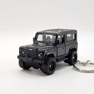 Land Rover Defender Keychain (Free Gift Box)