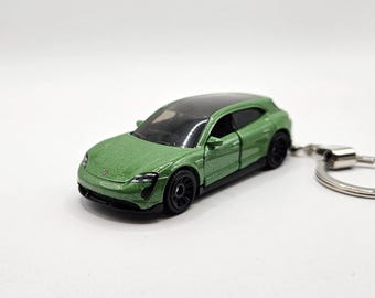 Porsche Taycan Cross Turismo Keychain (Free Gift Box)