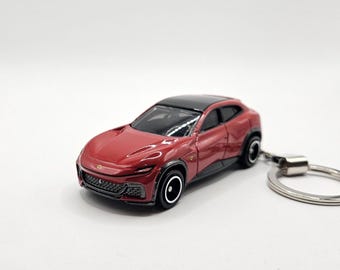 Ferrari Purosangue Keychain (Free Gift Box)
