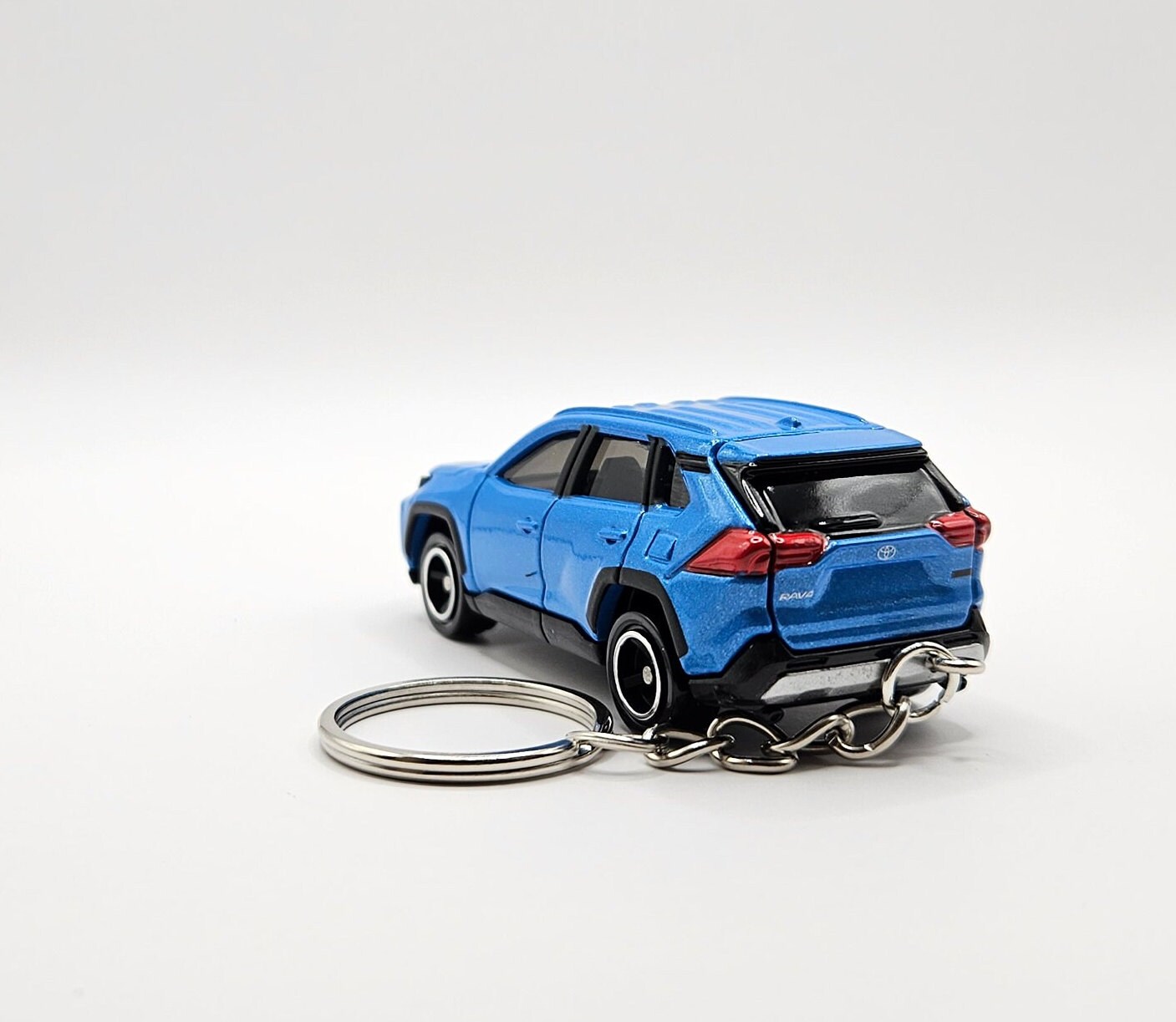 Toyota 4Runner Tear Drop Key Ring (Blue Toyota 4Runner Tear Drop Key Ring (Blue