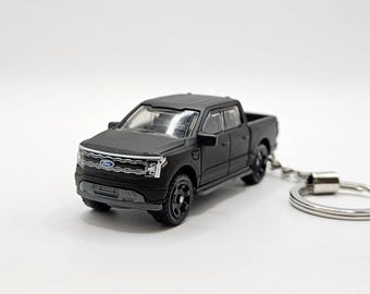 Ford F150 Lightning Keychain (Free Gift Box)
