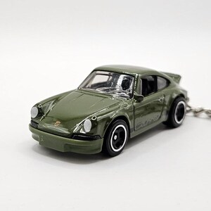 Porsche 911 Keychain (Free Gift Box)