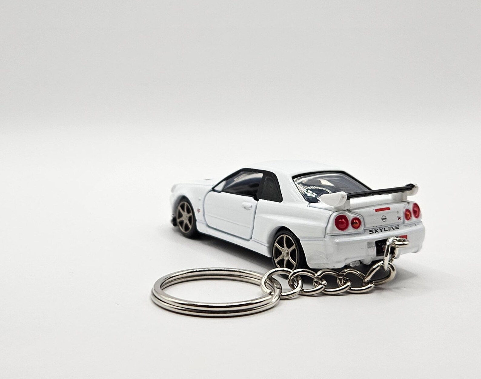 Nissan Skyline R34 GTR Keychain (free Gift Box) - Etsy