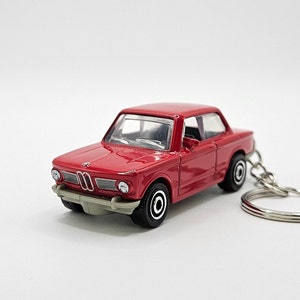 BMW 2002 Keychain (Free Gift Box)