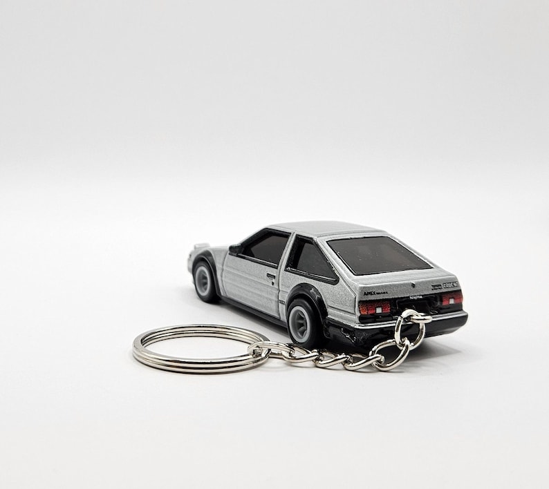 Toyota Corolla AE86 Keychain (free Gift Box) - Etsy