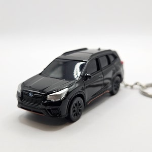 Subaru Forester Keychain (Free Gift Box)