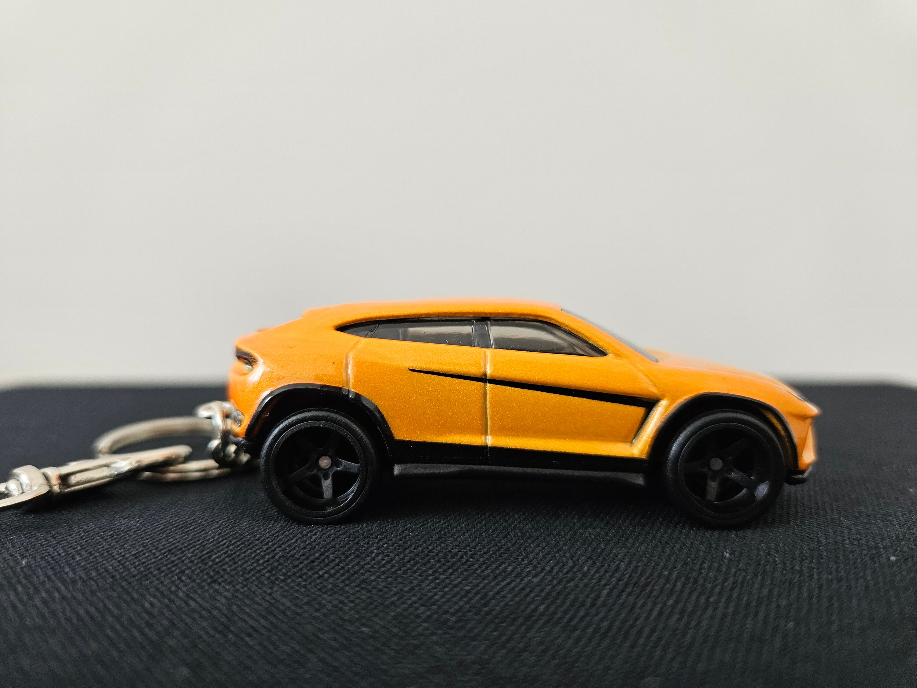 Urus Keychain free Gift Box Etsy