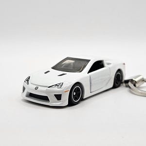 Lexus LFA Keychain (Free Gift Box)