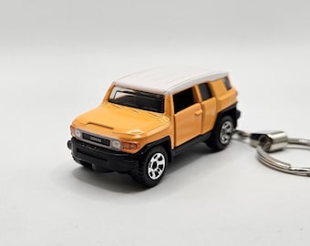 Toyota FJ Cruiser Keychain (Free Gift Box)