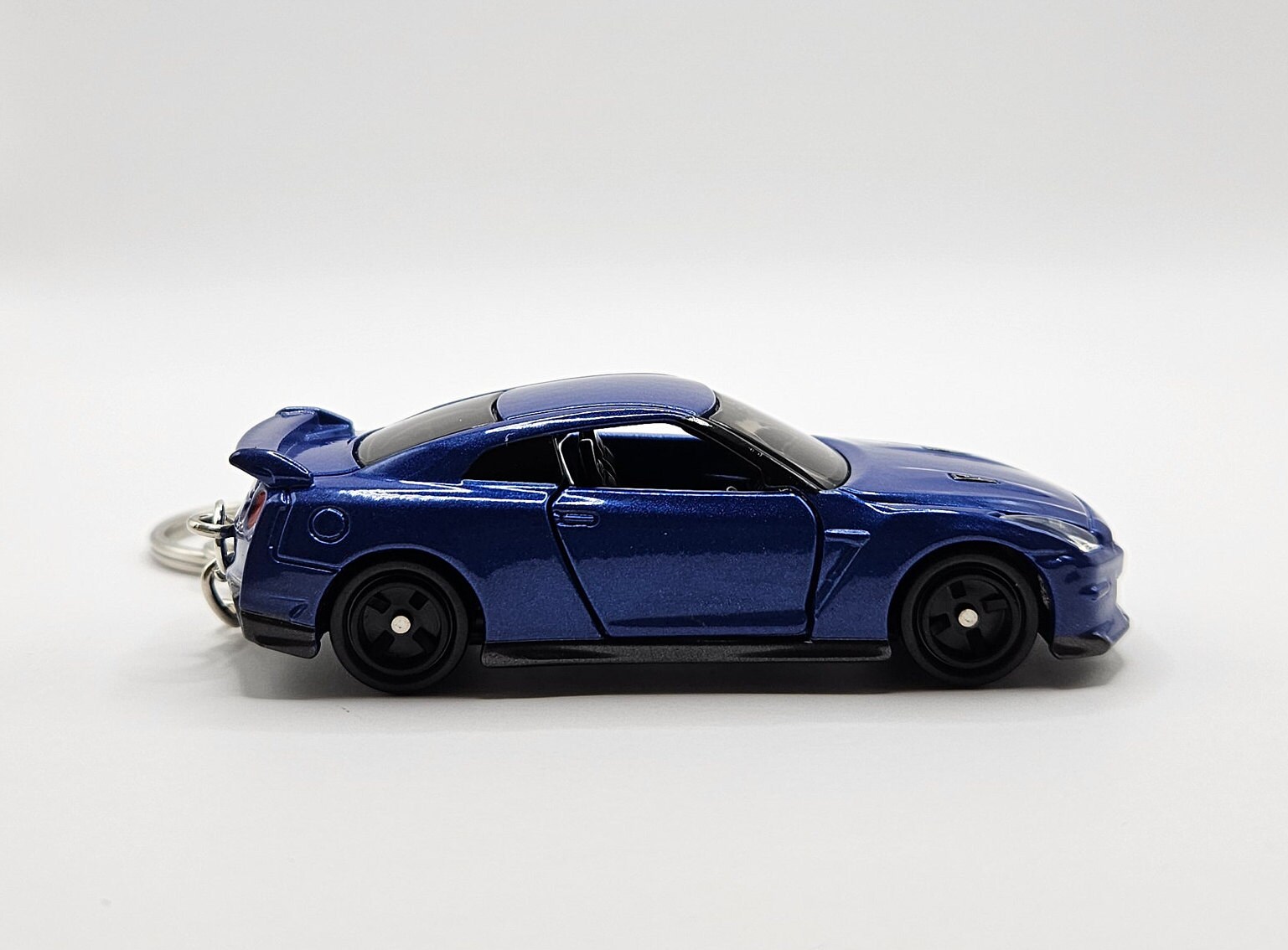 Nissan Skyline R35 GTR Keychain (free Gift Box) - Etsy