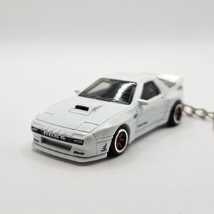 Mazda RX-7 Keychain (Free Gift Box)