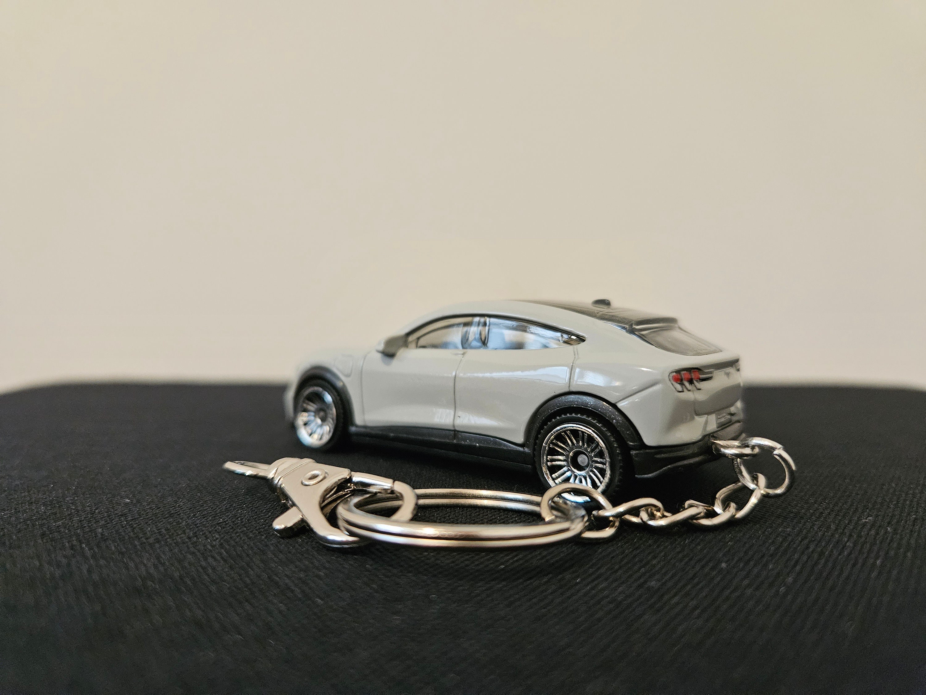 Ford Mustang Mache Keychain free Gift Box Etsy
