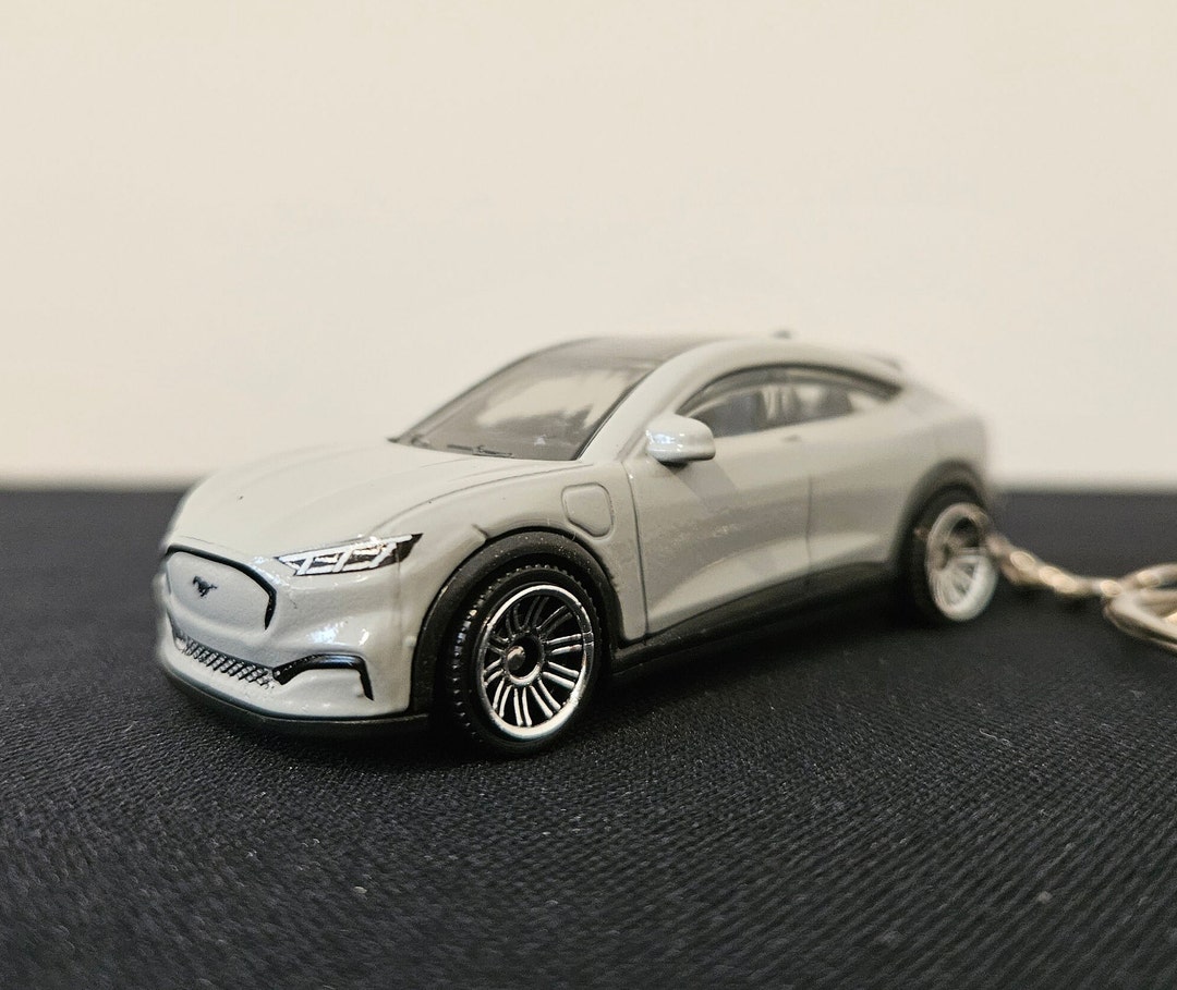 Ford Mustang Mache Keychain free Gift Box Etsy
