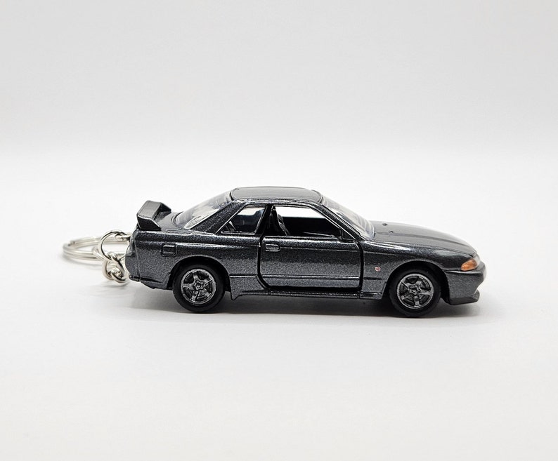 Nissan Skyline R32 GTR Keychain (free Gift Box) - Etsy