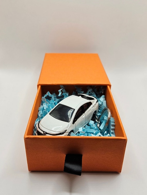 Toyota Prius Prime Keychain (free Gift Box) - Etsy
