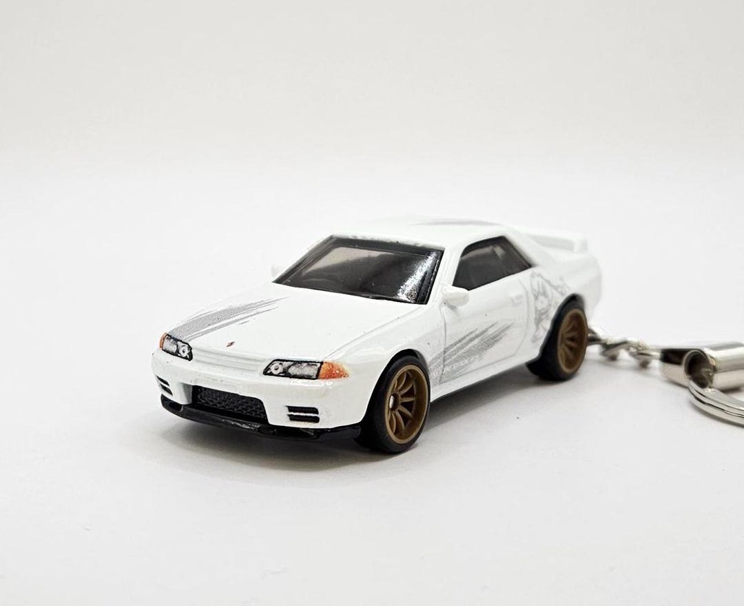 Nissan Skyline R32 GTR Keychain (free Gift Box) - Etsy