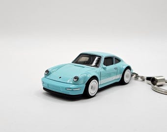 Porsche 911 Keychain (Free Gift Box)