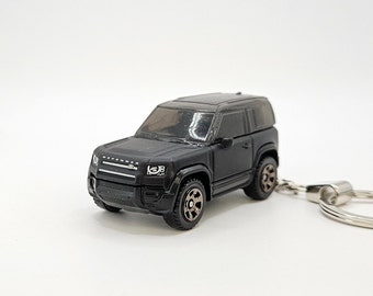 Land Rover Defender Keychain (Free Gift Box)