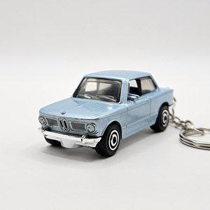 BMW 2002 Keychain (Free Gift Box)