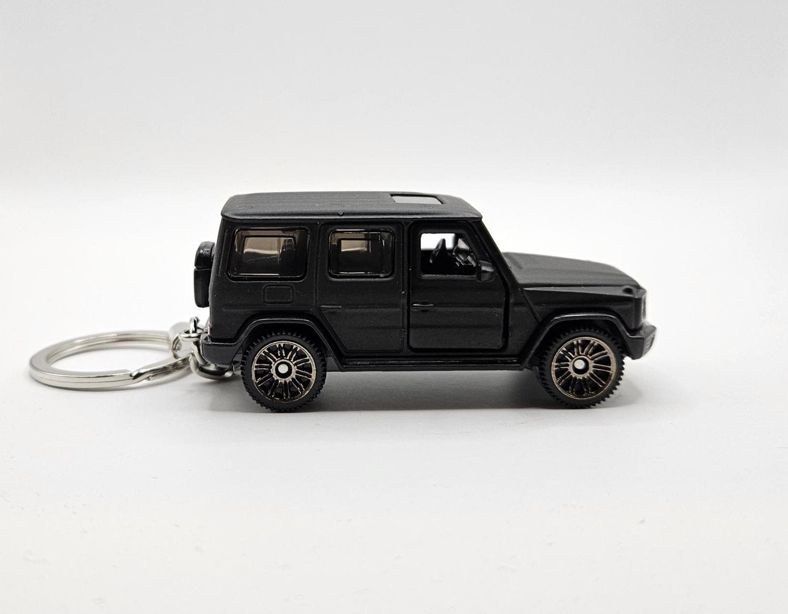 Mercedes-benz G Wagon Keychain (free Gift Box) - Etsy