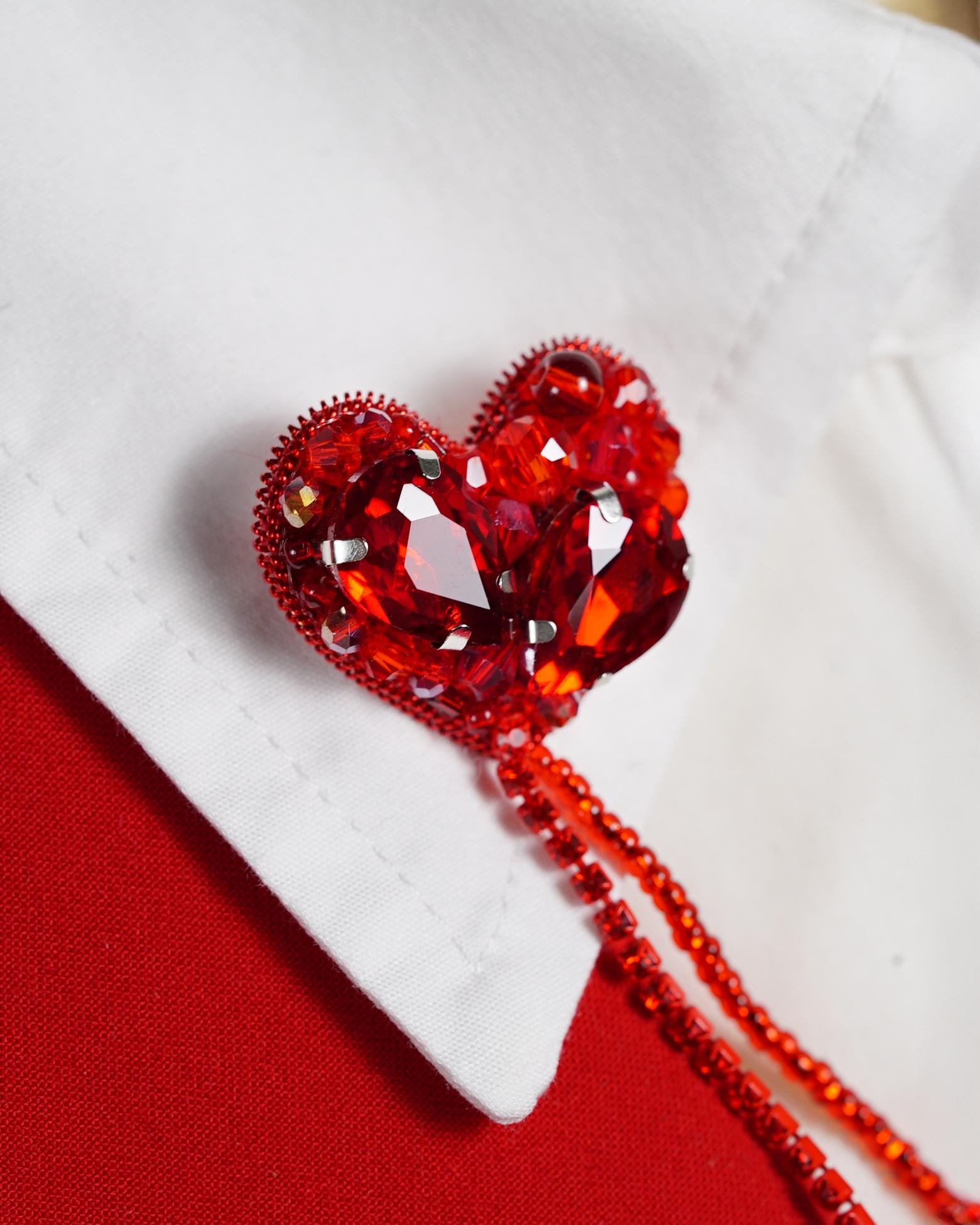 Two Hearts Connected Handmade beaded collar brooch with rhinestone chains and crystal beads - Red color - Thumbnail 2
