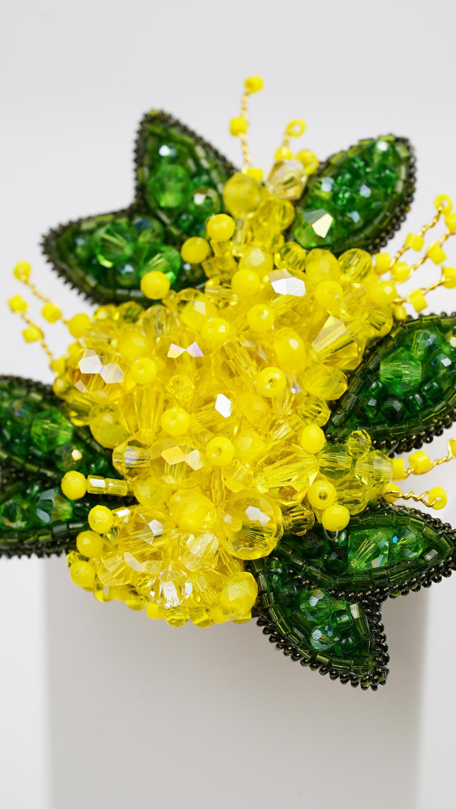 Handmade Mimosa Flower Beaded Brooch – Yellow & Green Crystal Floral Pin – Spring Jewelry – Nature-Inspired Gift - Thumbnail 5