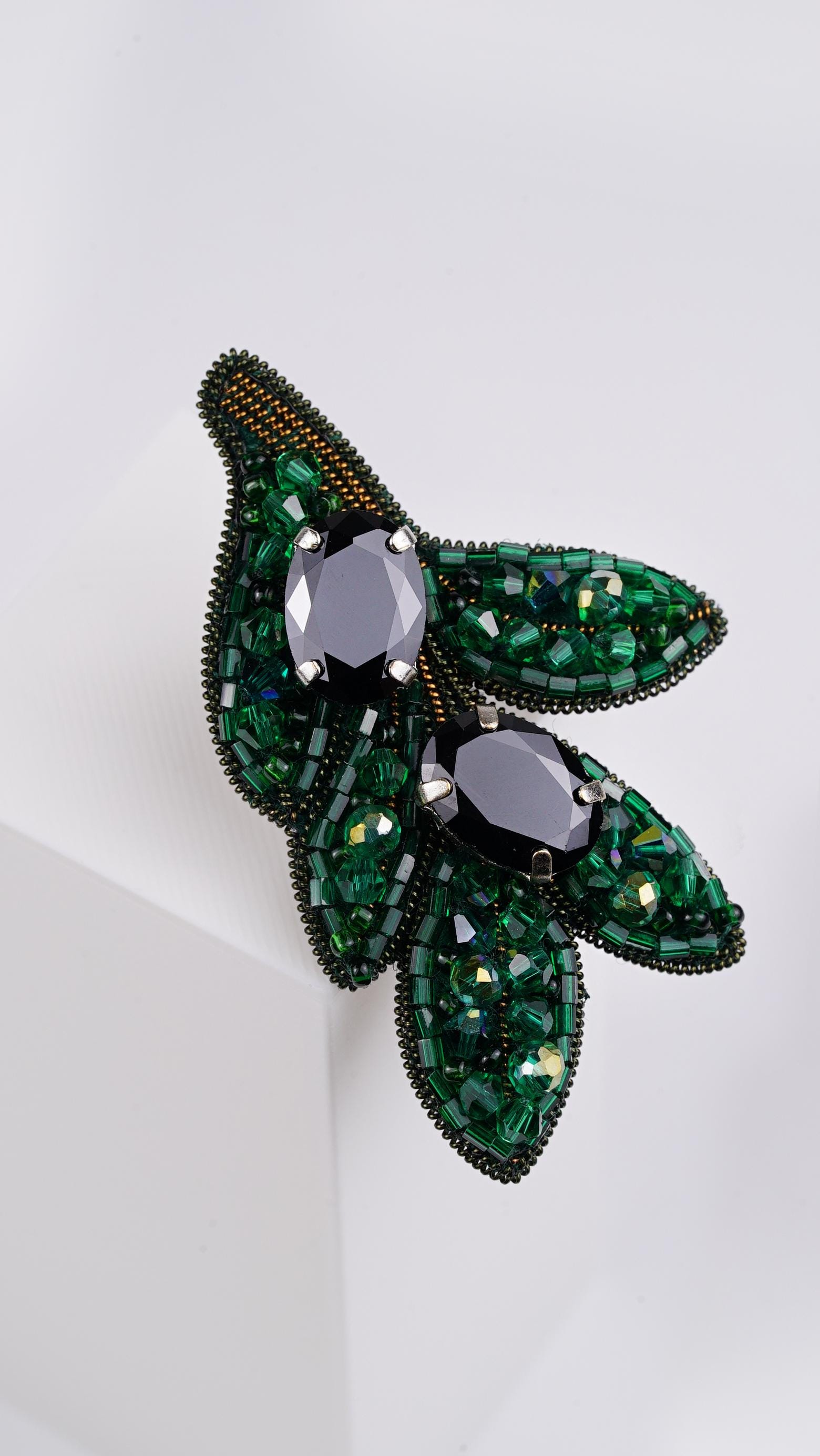 Olive branch beaded brooch, handmade beaded brooch, Swarovski crystal beads, gift for her - Thumbnail 2