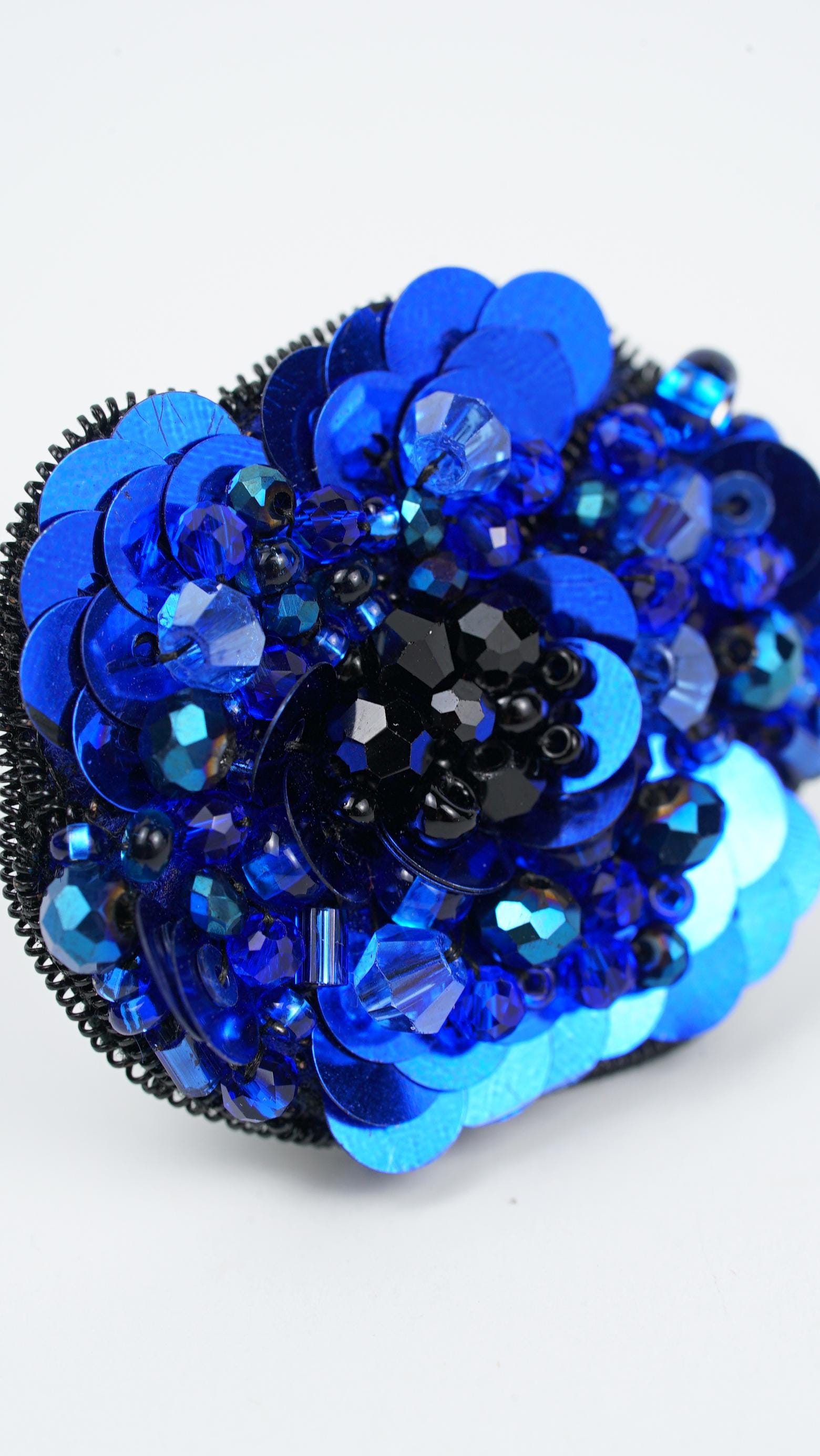 Navy Blue Beaded Flower Brooch – Handmade Statement Accessory with Glass Beads, Sequins & Miyuki Seed Beads – Elegant Floral Jewelry Gift