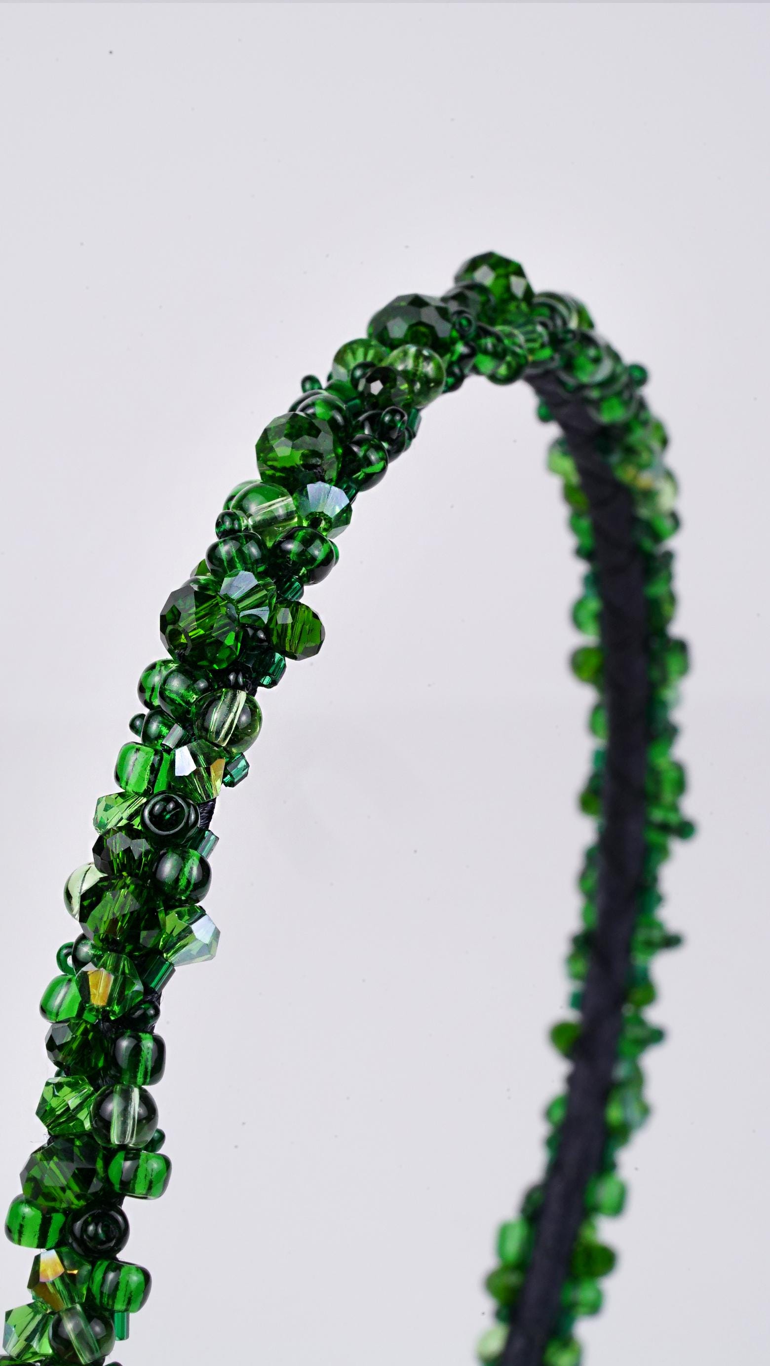 Emerald Dream Headband - handmade hair accessory with glass beads and glass crystals, gift for her, bridal accessory. - Thumbnail 2