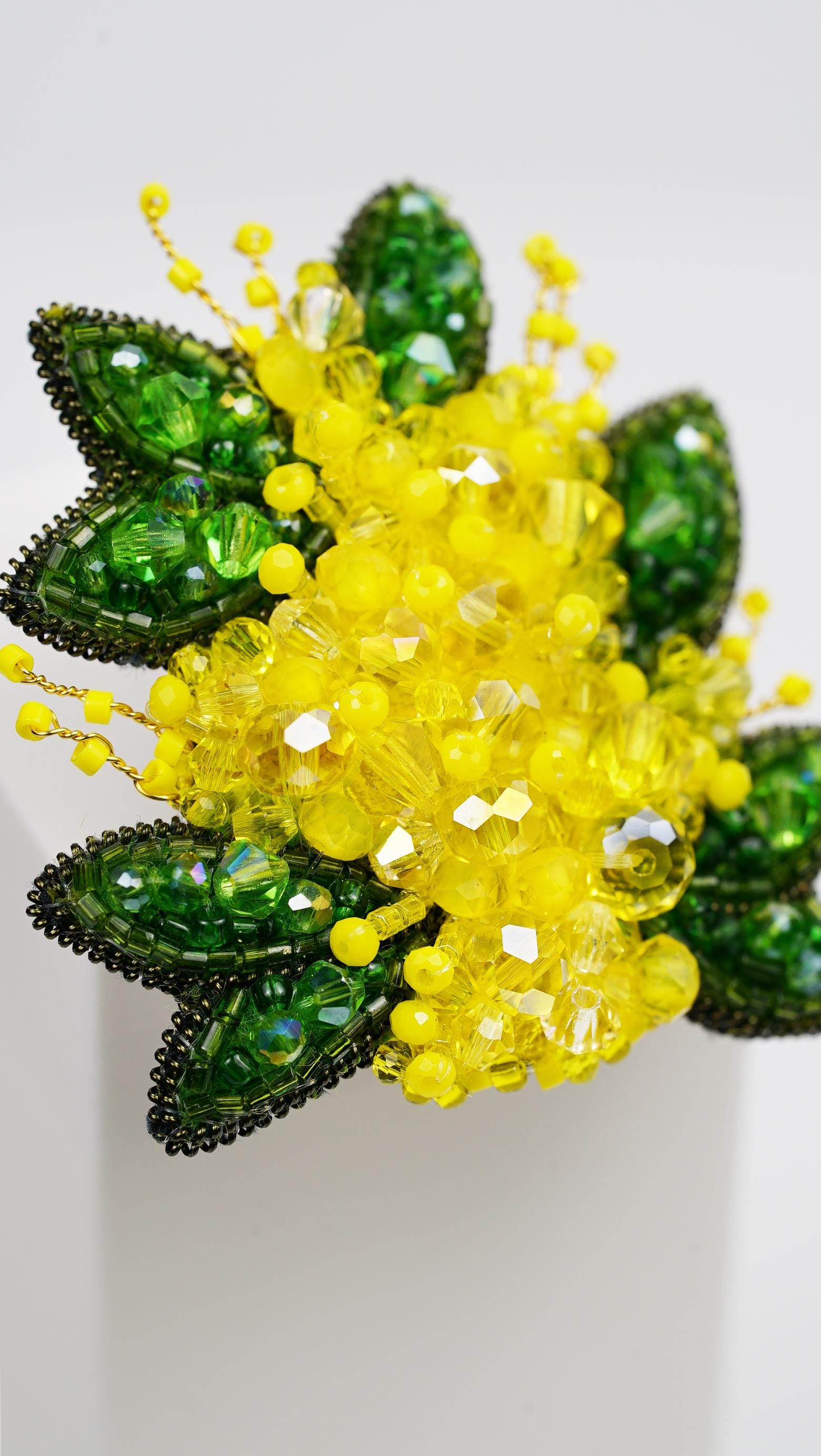 Handmade Mimosa Flower Beaded Brooch – Yellow & Green Crystal Floral Pin – Spring Jewelry – Nature-Inspired Gift - Thumbnail 6