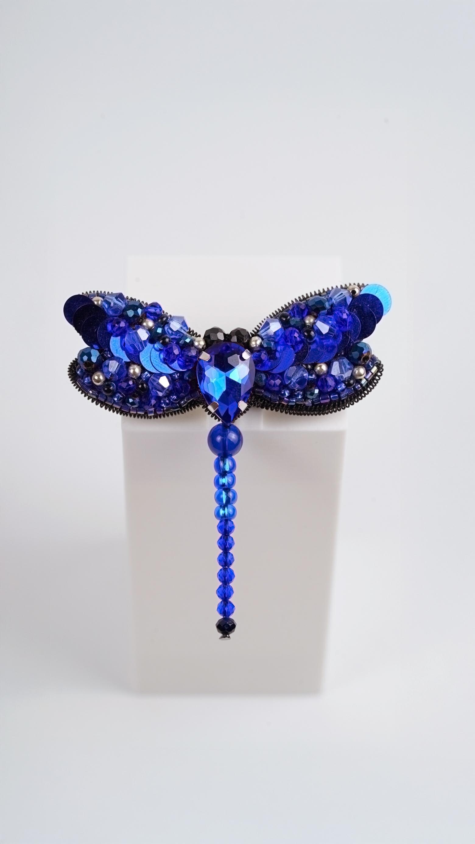 Navy Blue Dragonfly Beaded Brooch – Handmade Swarovski Crystal Jewelry, Statement Bug Pin, Embroidered Brooch Gift for Nature Lovers - Thumbnail 6
