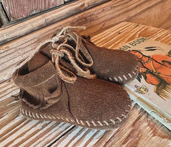 Minnetonka leather moccasins brown, vintage Brown Minnetonka Mocc Buy Minnetonka Men main image 3