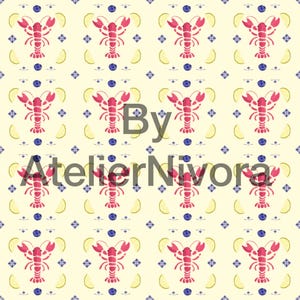 Könnte beinhalten: Ein sich wiederholendes Muster auf hellgelbem Hintergrund mit rosafarbenen Hummern, gelben Zitronenspalten, kleinen blauen Kreisen und dunkelblauen kreuzförmigen Symbolen. Der Text By AtelierNivora ist mittig in dunkelgrauer Schrift platziert.