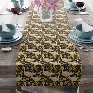 Fall Goose Table Runner, Farmhouse Table Runner, Cottagecore Runner, Garden Party, Thanksgiving Table Runner, Gift for Hostess, Sunflowers