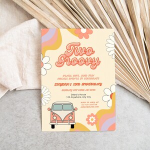 BEWERKBARE twee Groovy 2e verjaardagsfeestje uitnodigen Kids Party Retro Flower Hippie Party Vibe 70s Party Bewerkbare aangepaste digitale Instant Download