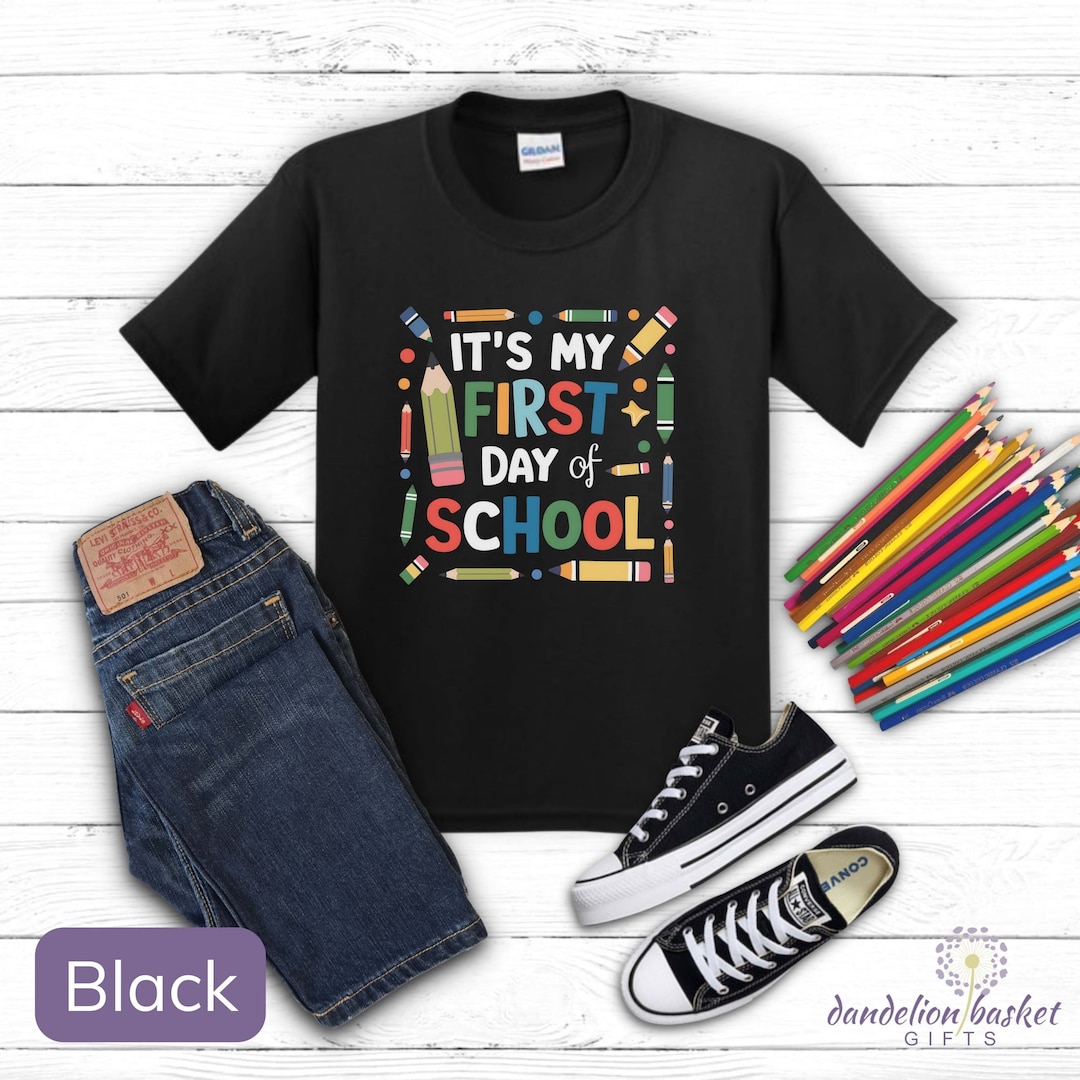 Adorable Kids First Day of School Tee Shirt Perfect Colorful T-shirt ...