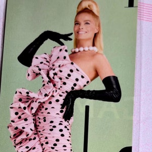 Margot Robbie Beautiful bookmark