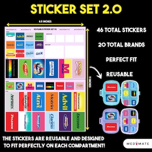 Puede incluir: Un juego de pegatinas con 46 pegatinas reutilizables con 20 marcas, dise&ntilde;adas para encajar perfectamente en cada compartimento. La hoja de pegatinas mide 21,59 cm de ancho y 27,94 cm de alto. El texto "STICKER SET 2.0" est&aacute; en la parte superior.