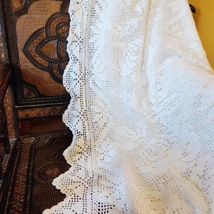 Anna’s Lace Garden, 1972 Handmade White Coverlet