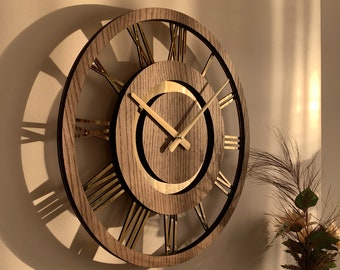 Horloge murale moderne silencieuse avec chiffres romains, horloge murale minimaliste en bois unique, chiffres dorés