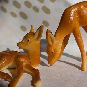 Vintage Deer Set, hard plastic fawn figurines, Made in Hong Kong