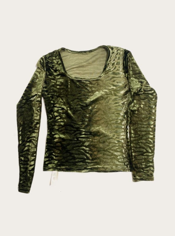 Green Velvet Tee S