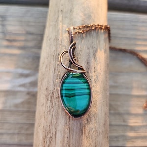 Malachite pendant, wire-wrap, handmade gifts, copper jewelry, gifts for him, gifts for her, gender neutral jewelry, crystal jewelry
