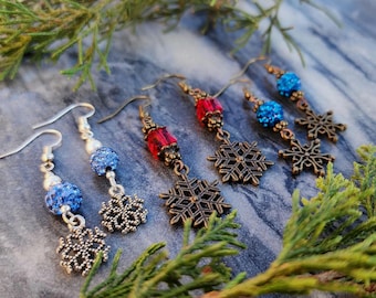 Snowflake Earrings, Handmade Holiday Earrings, Christmas Earrings, beaded earrings, winter jewelry