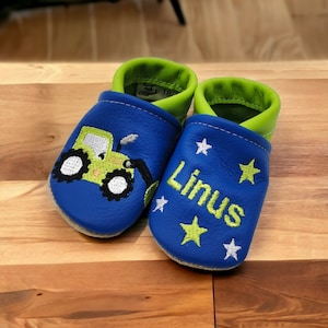 Organic crawling shoes leather slippers personalized tractor with shovel