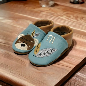 Organic crawling shoes leather slippers personalized Indian bear