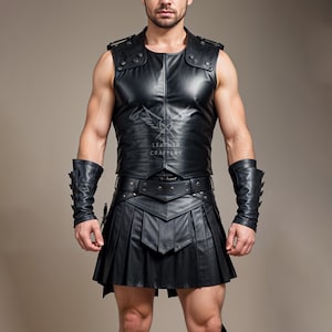Gladiator Leather Kilt & Armor Vest – Genuine Handmade Leather Spartan Warrior Cosplay Costume – Viking LARP Outfit for Men - Leather Kilt