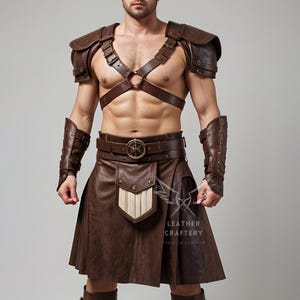Gladiator Leather Armor Costume - Roman Warrior Outfit with Harness - Handmade Real Leather Kilt for LARP & Cosplay - Cosplay Costume