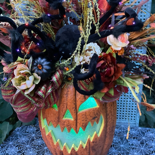 Halloween Centerpiece,Halloween Table Decor,Centerpiece,TableScapes,Tabletop