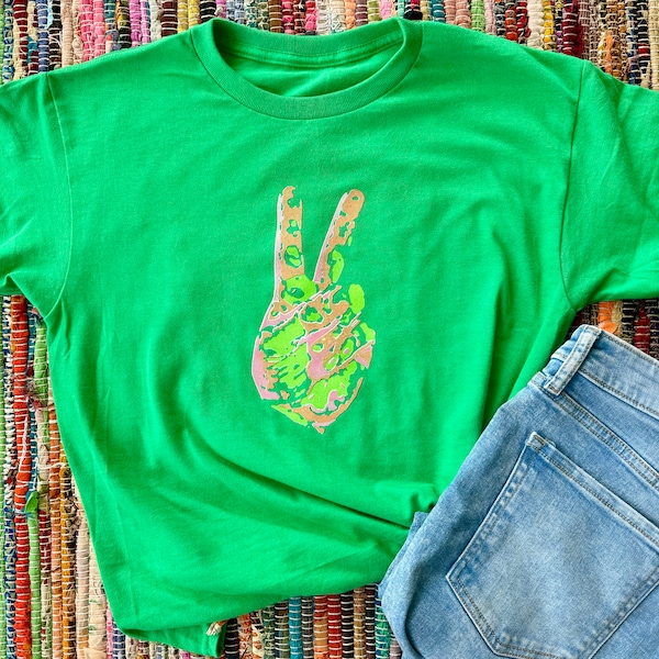 Be KindGratefulGracious T-Shirt, Festival Boho Shirt, Positive Message Tee, Peace Sign Shirt for Kids, Screen print Graphic Shirt Hand Gift